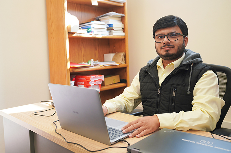 South Dakota Mines Professor Designs First Emotion-Driven Navigation System for AI Agents